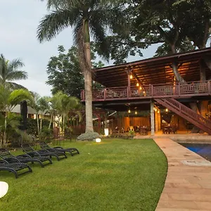 Humura 4* Kampala